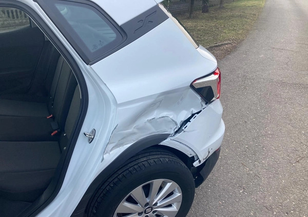 Seat Arona cena 35900 przebieg: 66000, rok produkcji 2018 z Miłosław małe 254